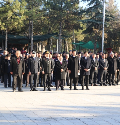 10 Kasım Ulu Önderimiz Mustafa Kemal Atatürk’ün aramızdan ayrılışının 84. Yıl Dönümünde Çelenk Sunma Töreni gerçekleştirdik.