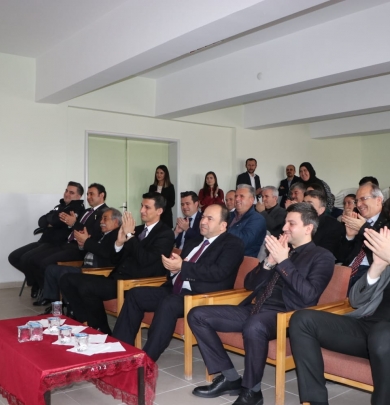Belediye Başkanımız Kadir BIYIK, 12 Mart İstiklal Marşının Kabulü ve Mehmet Akif ERSOY’u Anma Günü programına katıldı.