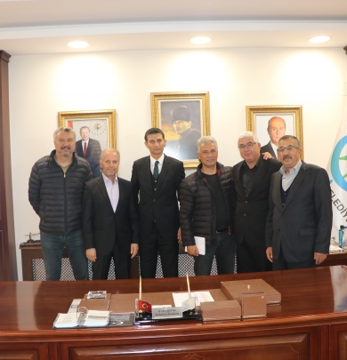 Çiftelerspor Kulüp Yönetimi, Belediye Başkanımız Kadir BIYIK’ı ziyaret etti.