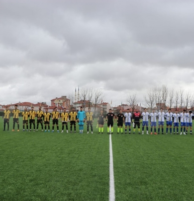 Çiftelerspor’umuz evinde Eskişehir Işık Spor’u 3-0 yenerek bitime 2 hafta kala Şampiyonluğunu ilan etti.